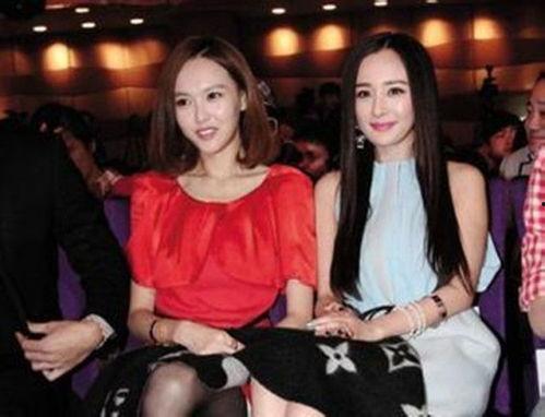 唐嫣替杨幂领奖视频,展现姐妹情深